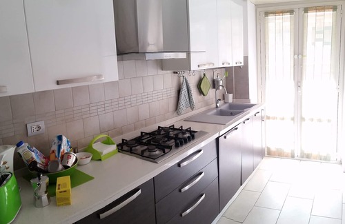 San Giovanni Apartment | A lovely and cozy home in the heart of real Rome