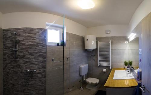 Vis House | A lovely and cozy room with a breathtaking view