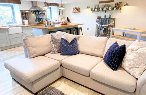Cowling Cottage | A luxury cottage retreat on the edge of The Dales - Cowling, North Yorkshire
