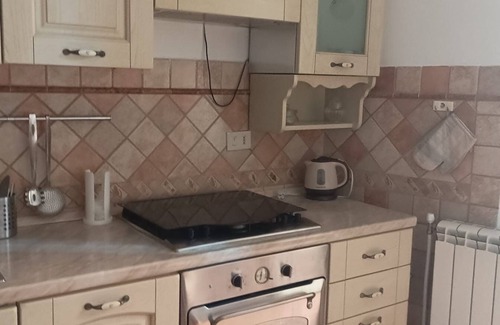 Crotone Apartment | A.M.A.G.A.'s Little House for your beach and city vacations, OK animals!