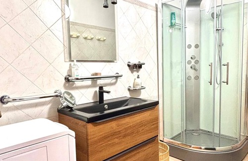 Longwy Apartment | A modern nest in Longwy, close to major roads