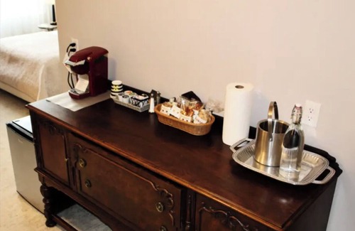 Southwest Minneapolis Apartment | A New Kind of Philanthropy