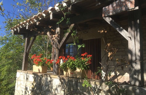 Montcuq Cottage | A picturesque cottage in the countryside near Montcuq .