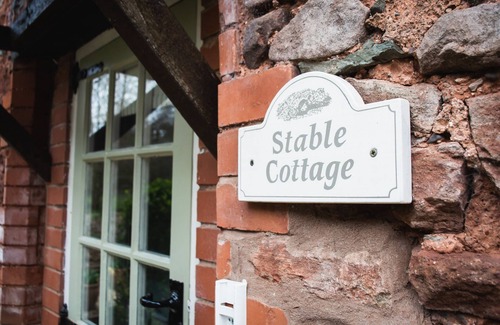 Allerford Cottage | A Pretty detached Cottage within the Pack horse grounds.