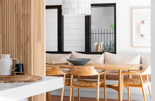 Coolum Beach Villa | A r é s l Luxe Oceanfront Villa