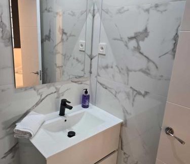 San Sebastian de los Reyes Apartment | A&R Apartamento Margarita I