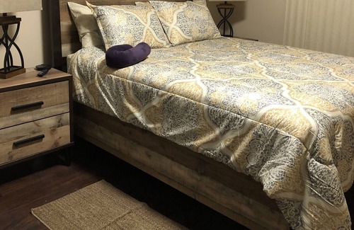 Southfield House | A relaxing home away from home, 20 minutes from downtown Detroit