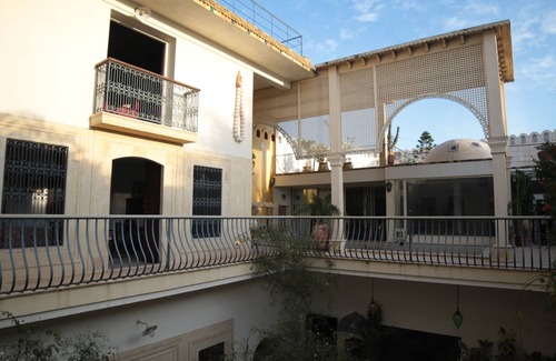 Nabeul House | A riad with hanging garden, terraces and swimming pool, in the heart of Nabeul.