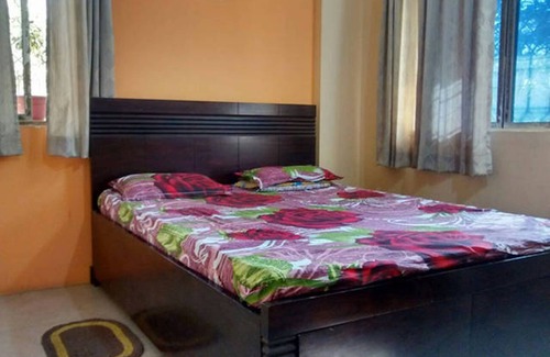 Kopar Khairane Bed & Breakfast | A room for those who roam :)