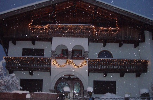 Kematen in Tirol Apartment | A Room - guesthouse Gattringer
