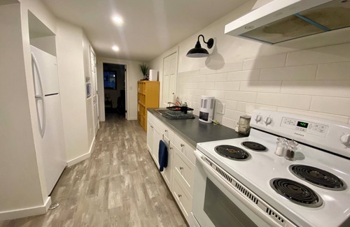 Meaford Apartment | A short walk to the beach and downtown! Pet friendly, hiking, paddling, skiing!