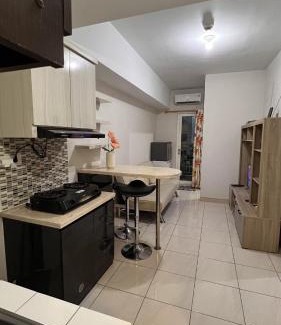 Bekasi Apartment | A Simple stay at SpringLake Apartment, Summarecon, Bekasi