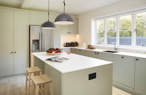Eardisley House | A spacious 1930’s period house set in the picturesque village of Eardisley.