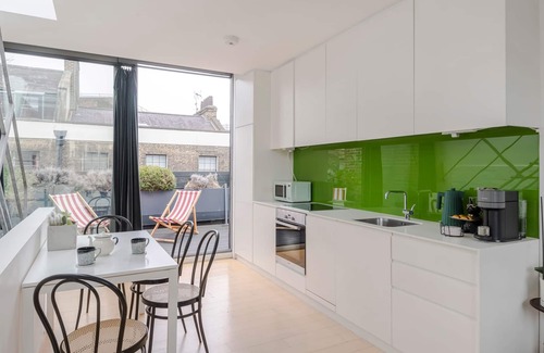 Cathedrals House | A Starry Starry Night - Borough - by Frankie Says