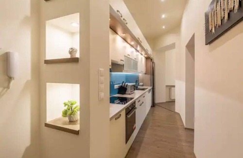 13th District Apartment | A stunning apartment with a unique view