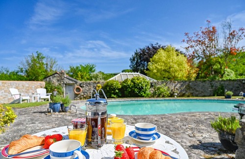 Liskeard Cottage | A stunning, quiet, relaxing South East Cornwall getaway with a private pool