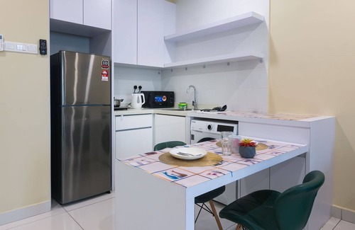 Kuala Lumpur Apartment | A Stylish Apt @ Arte MK, Free Parking, KLCC View