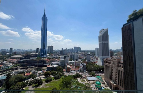 Golden Triangle Apartment | A Stylish High Floor 3BR Apt at Bukit Bintang