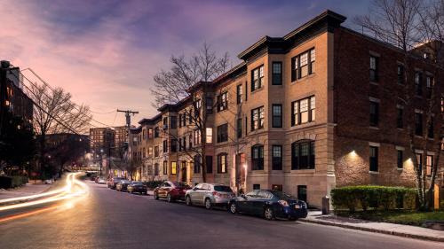 North Brookline Apartment | A Stylish Stay w/a Queen Bed, Heated Floors. #21