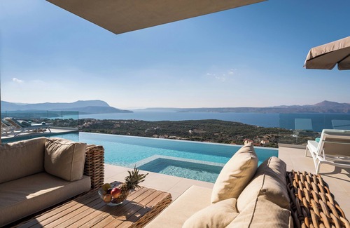 Kokkinon Khorion Villa | A Sublime Villa in Kokkino Horio