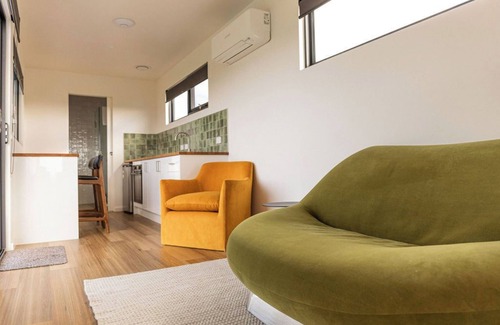The Gardens House | A tiny retreat located on the stunning Bay of Fires coastline