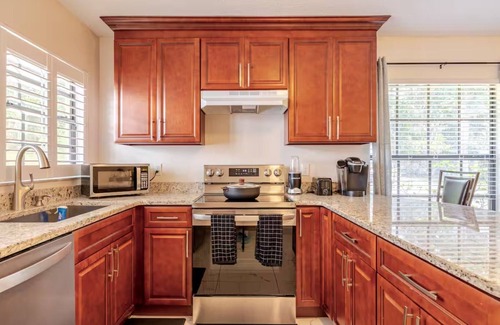 Deltona Lakes House | A Tranquil Hideaway in a peaceful, quiet Deltona neighborhood