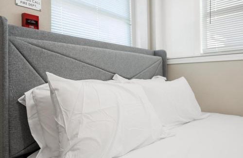 Peoria Apartment | A Trendy Escape close to Downtown Peoria