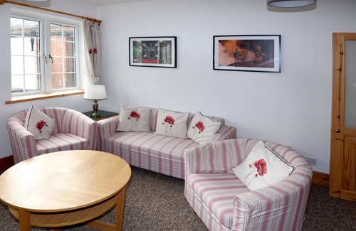 Welshpool Apartment | A two Bedroom Self-catered Annex for Visitors to the Rural Heart of Mid-wales