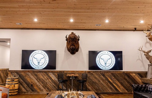 Kiowa County Cabin | A unique 8 bedroom Rustic Lodge in SW Kansas!