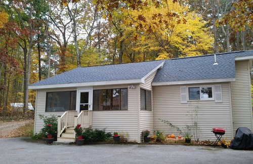 Hampstead House | A vacation house on Angle Pond in New England, USA