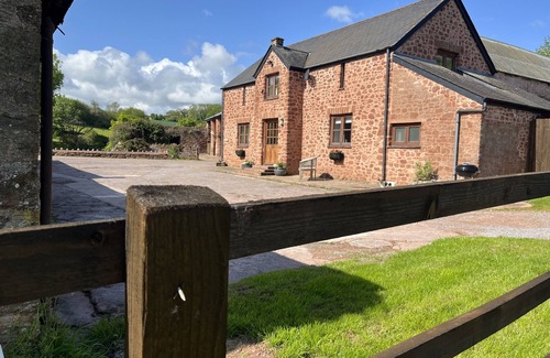 Fiddington Cottage | A Very Spacious Cottage in a Beautiful Location - near Quantock Hills & Exmoor