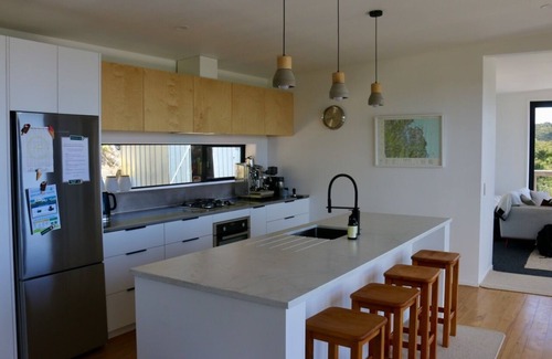 Cooks Beach House | A view like none other