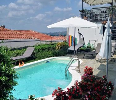 Castiglione Falletto Apartment | A Vijeta