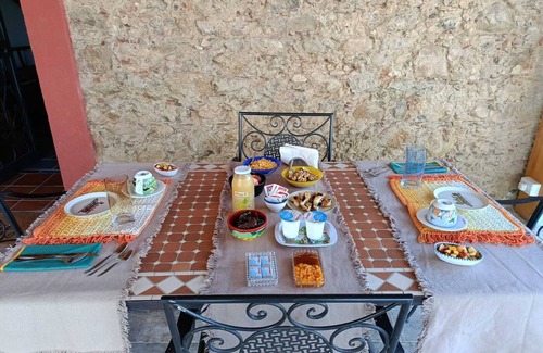 Serra Pedace House | A village that preserves memory. A place to inhabit, not just to visit.