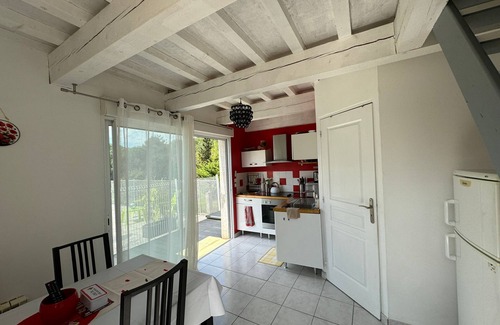 Villedubert House | A Villedubert, Proche du Canal du Midi, Gîte Indépendant Avec Piscine