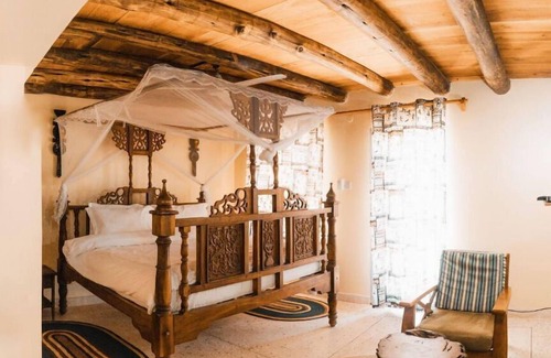 Kunduchi Other | A VINTAGE BEACH HOUSE FACING THE OCEAN IN A QUIET AND PRIVATE AREA CALLED BAHARI