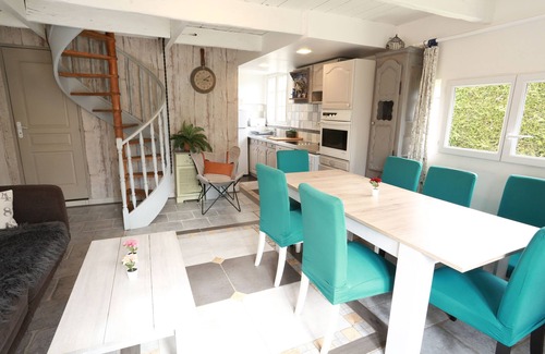 Saint-Gatien-des-Bois House | A welcoming Normandy house at the gateway to Deauville.