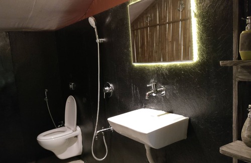 Karjat Resort | A wellness getaway in nature, for you & your pet !
