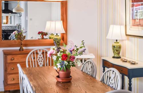 Waresley Cottage | A wonderful three bedroom cottage sleeping six.