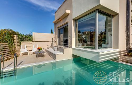 Papastavraiika Villa | A1 - Luxury house with pool by goutos properties