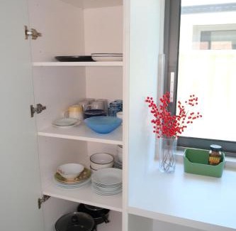 Belmont House | A2 Airport 2BR Haven - Garden & Parking