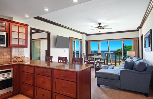 Wailua Condo | A206 - Oceanfront Luxury Comfort with Ocean Views in Every Room AC, Pool, & Spa