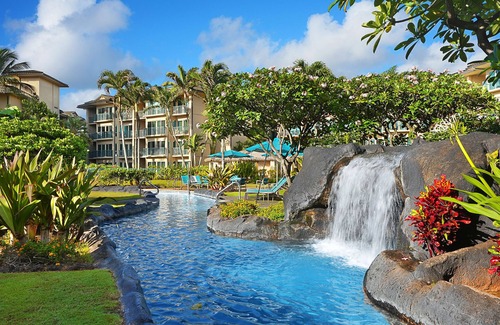Wailua Condo | A206 - Oceanfront Luxury Comfort with Ocean Views in Every Room AC, Pool, & Spa