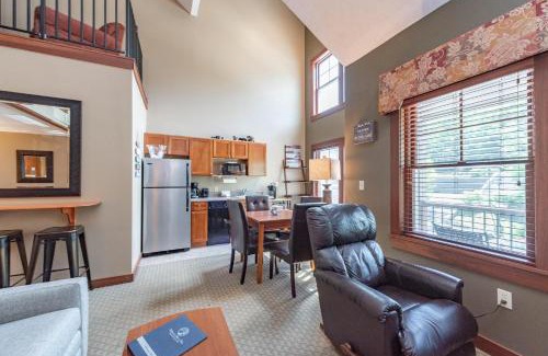 Thayerville Apartment | A308 Studio & Loft Standard View