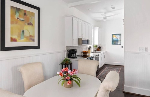 Downtown Charleston House | A4 at Saint Philip Square, One Block to King, Top Floor Courtyard View Apartment