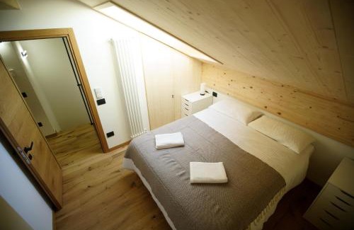 Dosso Veronza Apartment | A93A Apartment Alicia