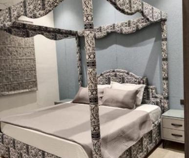 Khattalwada Apartment | Aahaan Luxury Hygienic Comfortable 4 BHK Flat