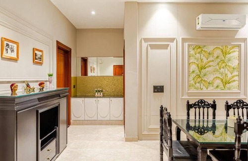 Lalkothi Condo | Aahan Elite Luxury 2 Bedroom condo for upto 6 Guests