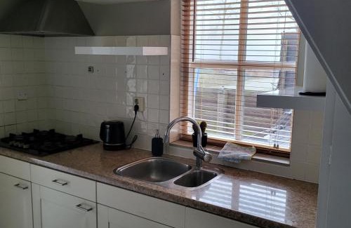 Noordscheschut Bed & Breakfast | Aan `t Krakeel