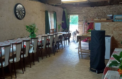 Montigny-les-Cherlieu House | Abbey gîtes in a hamlet steeped in history